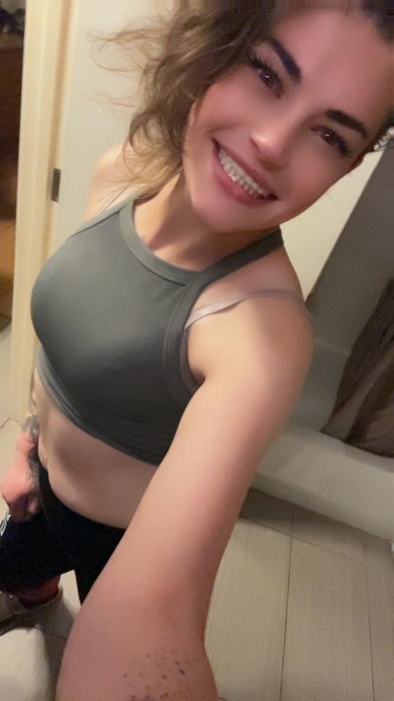 escort photo 14
